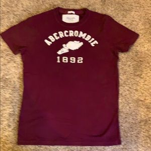 Vintage stitched Abercrombie 1892 T-shirt